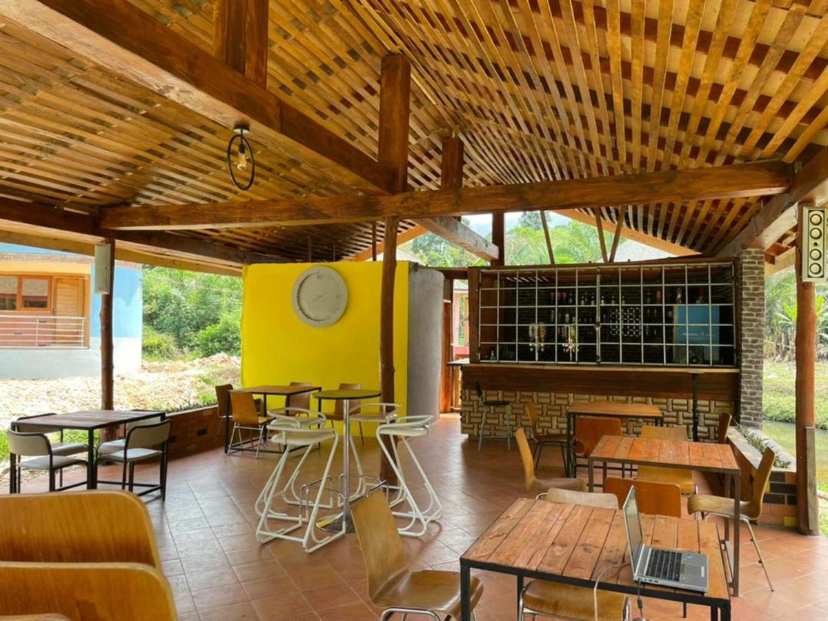 Bamboo River Resorts Wli Afegame Eksteriør billede