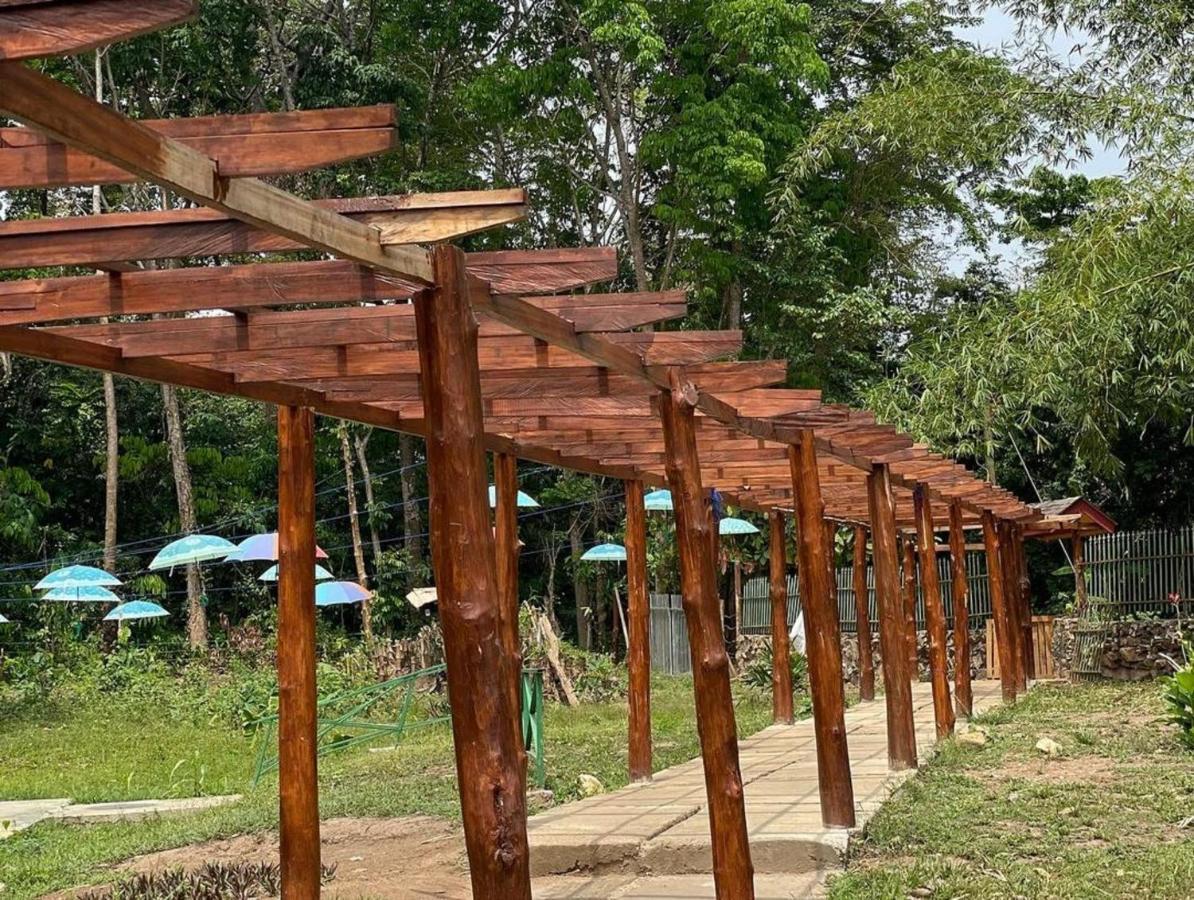 Bamboo River Resorts Wli Afegame Eksteriør billede
