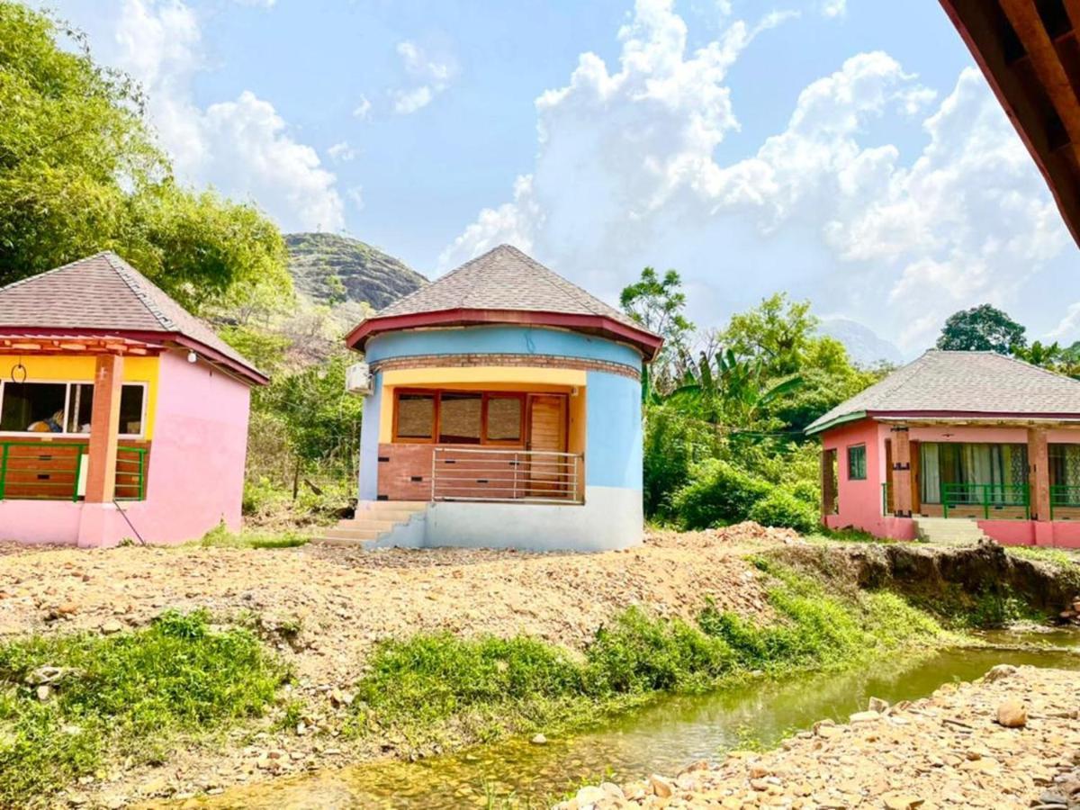Bamboo River Resorts Wli Afegame Eksteriør billede